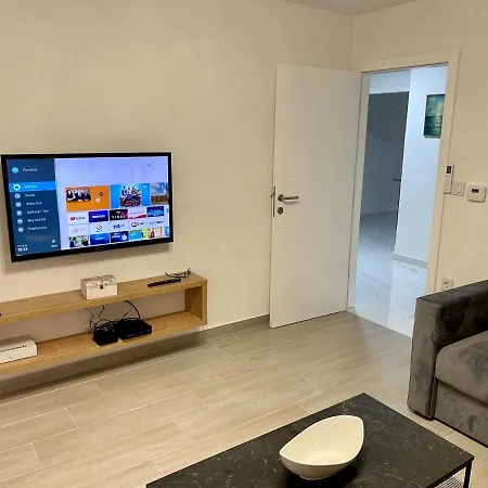 Anet Apartman Visoko Exterior photo